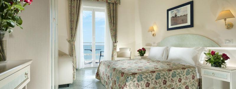 Nord Est 4* Cattolica